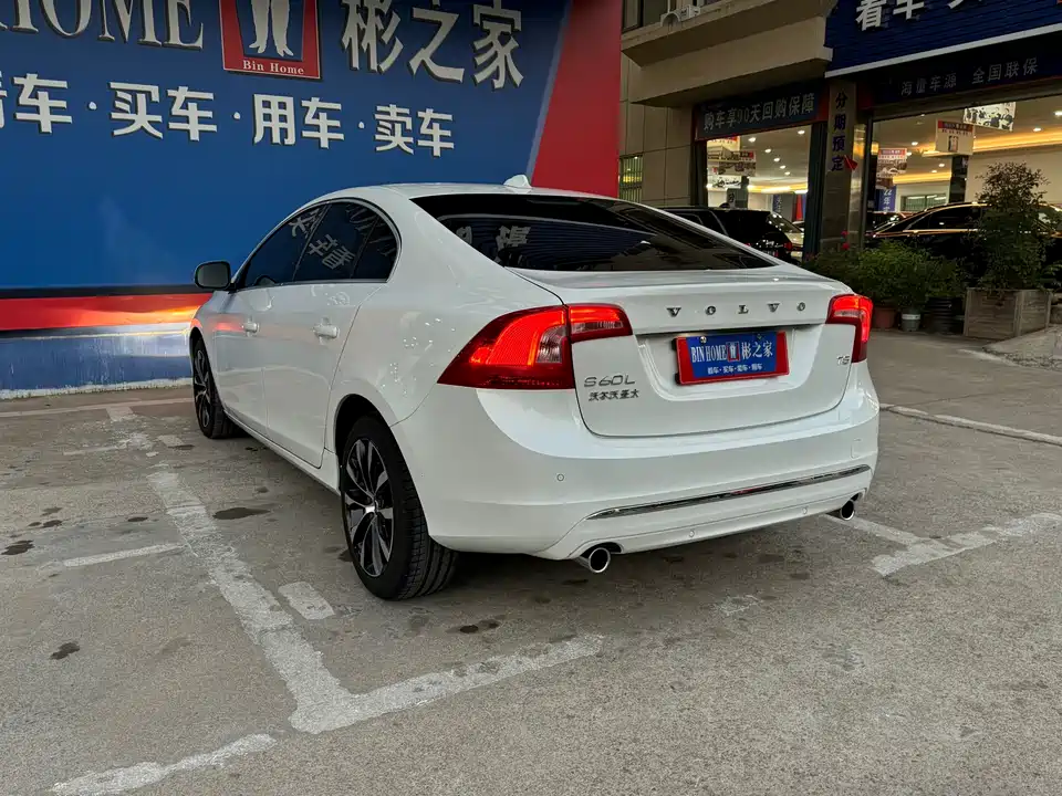 Volvo S60