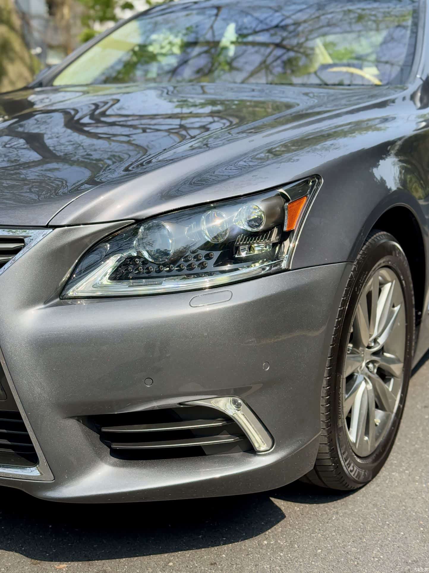 Lexus LS, 2016 3