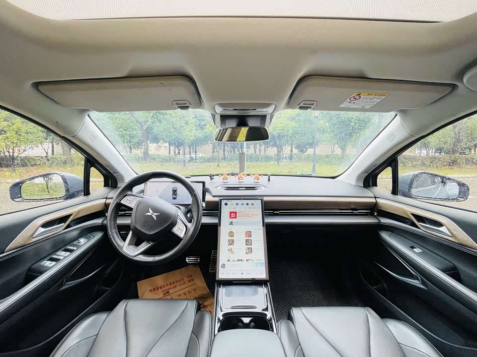 XPENG P5 XPENG P5