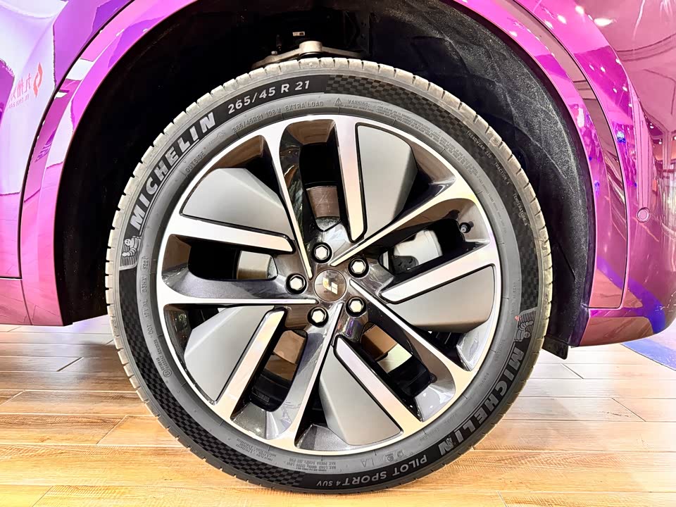 Li Auto Ideal L9 Li Auto Ideal L9