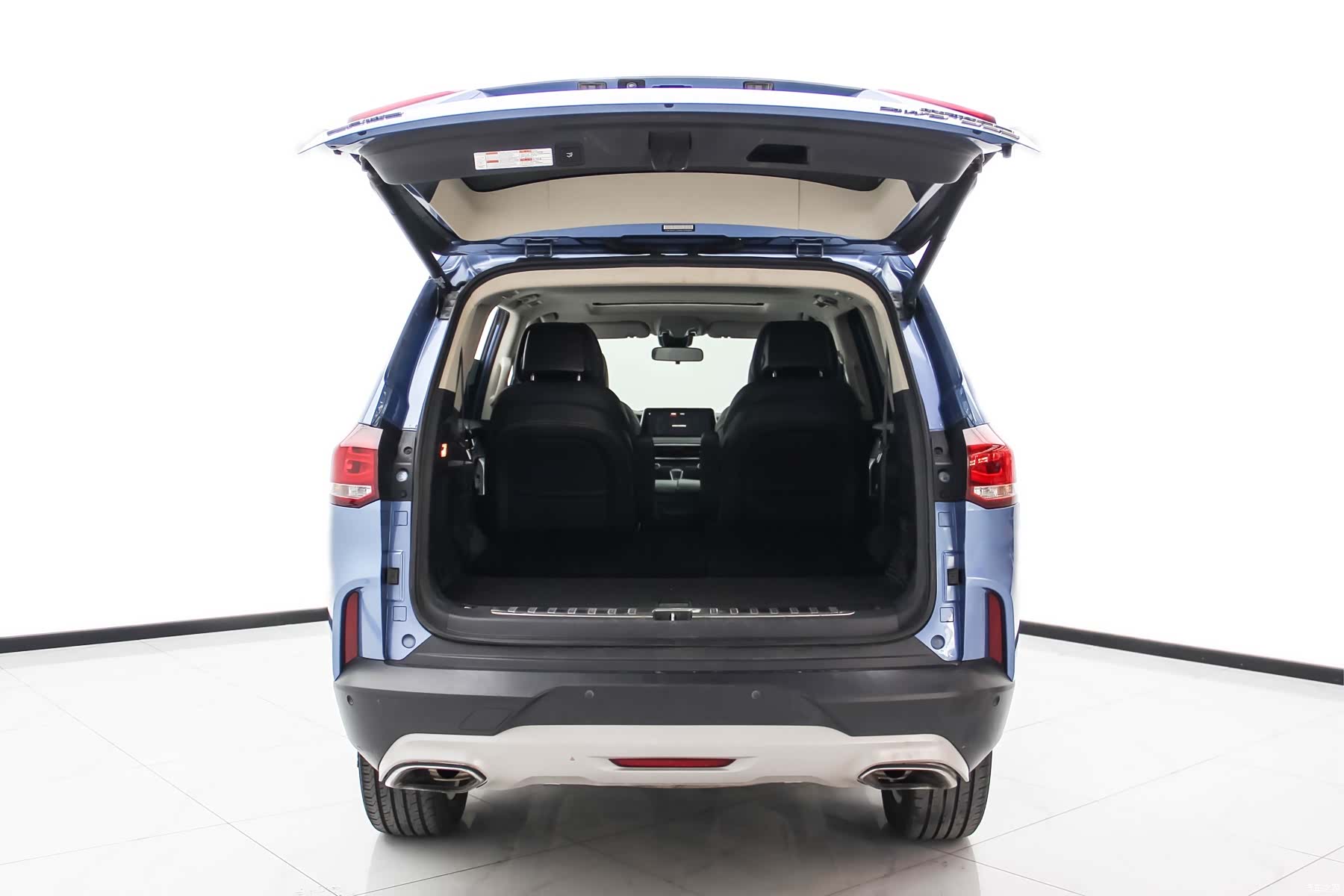 Maxus D90, 2018 16