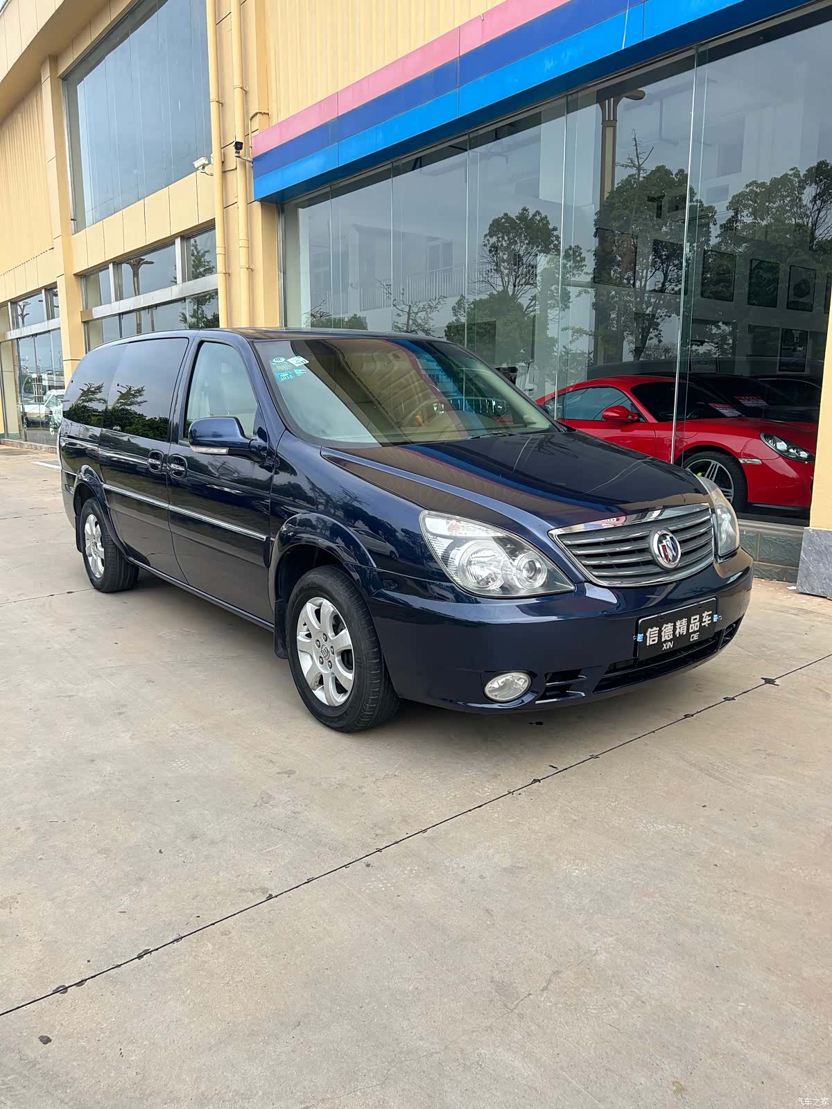 Buick GL8, 2009 2