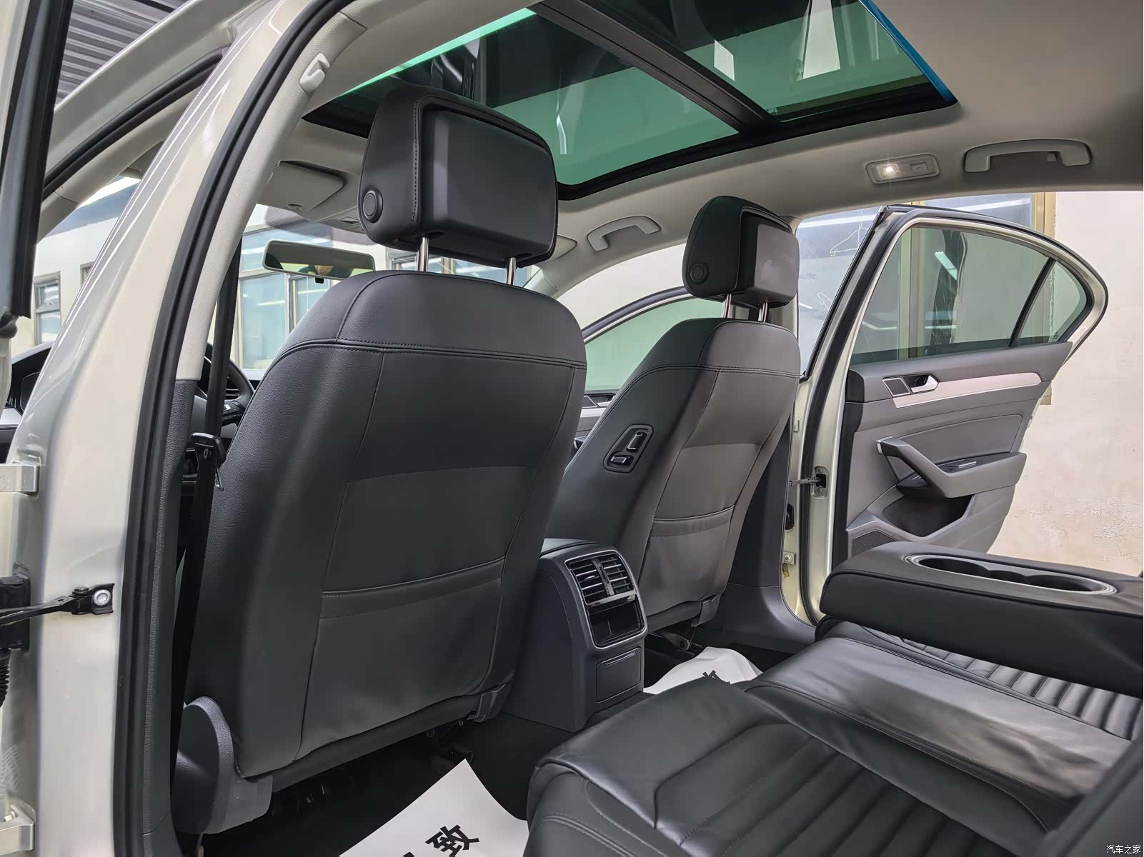 Volkswagen Magotan, 2017 11