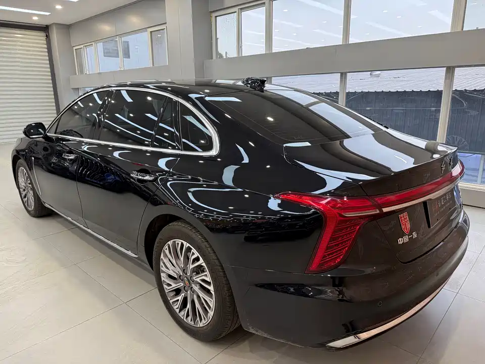 Hongqi H5