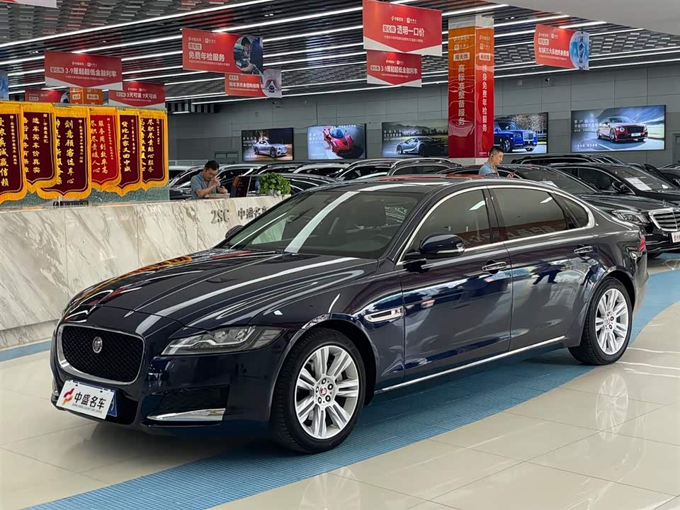 Jaguar XFL Jaguar XFL