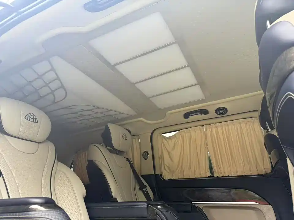 Mercedes-Benz V-class Mercedes-Benz V-class
