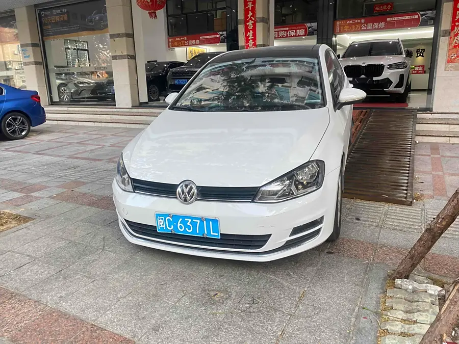 Volkswagen golf