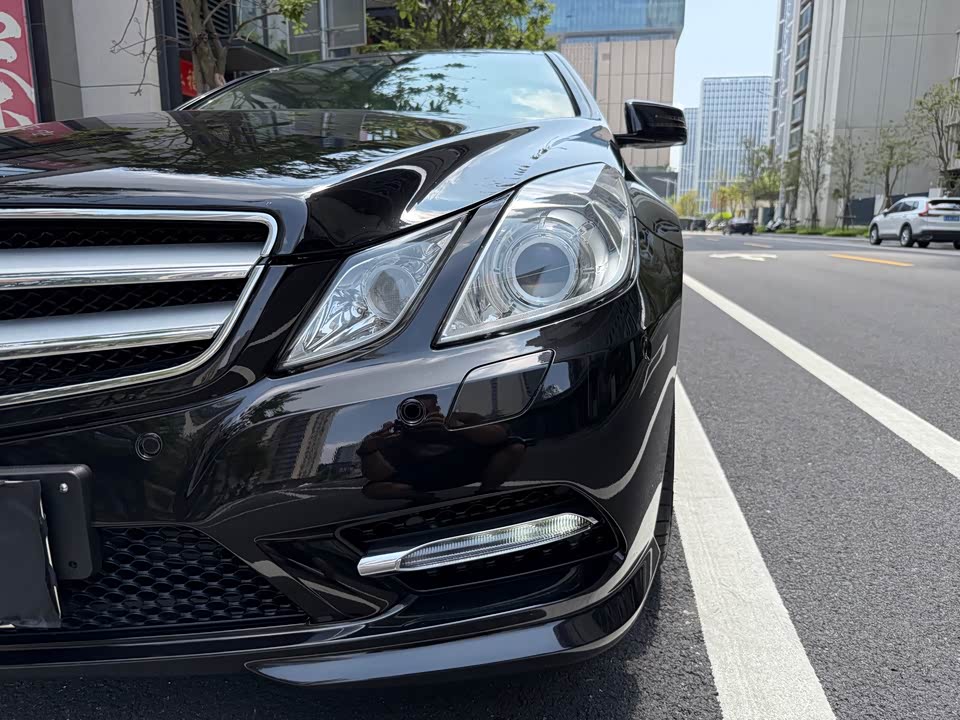 Mercedes-Benz E-class Mercedes-Benz E-class