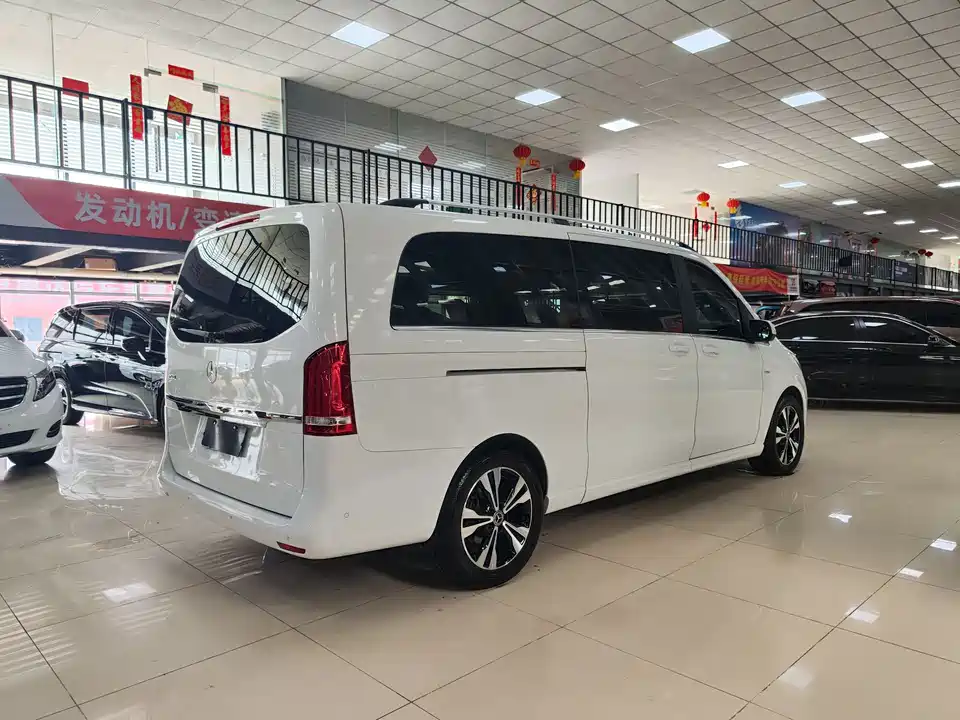 Mercedes-Benz V-class Mercedes-Benz V-class