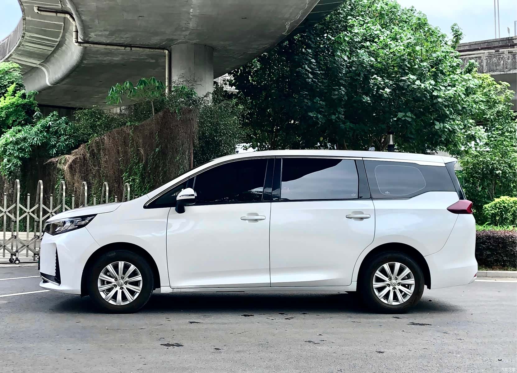 Trumpchi M6, 2023 3