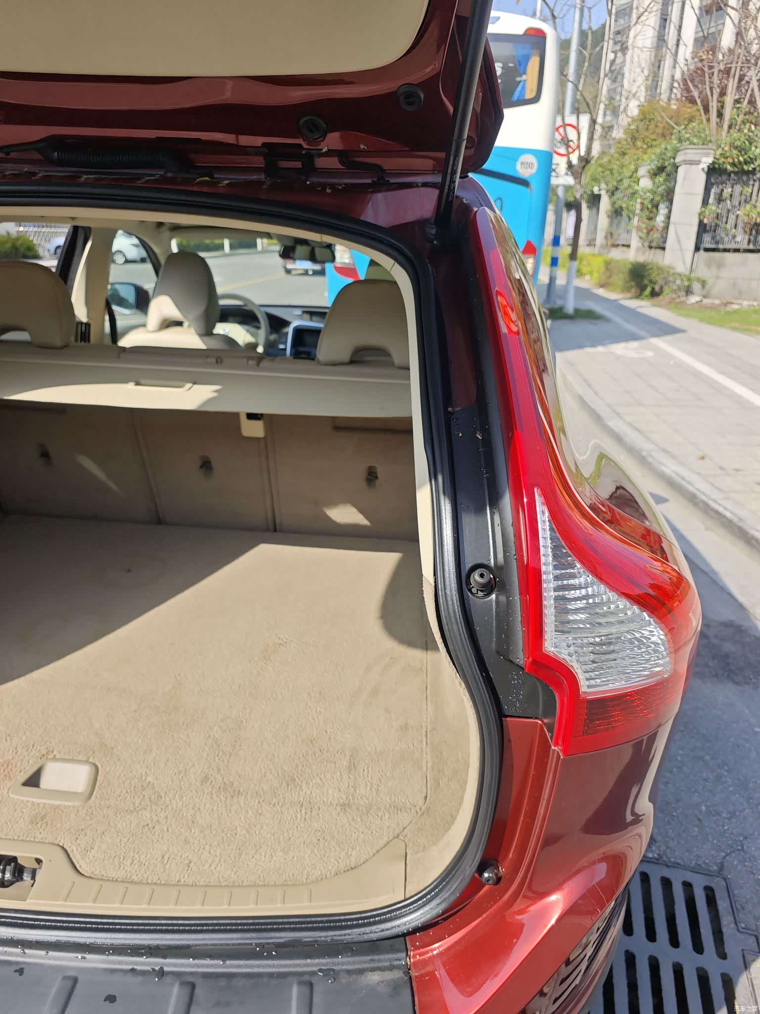 Volvo XC60, 2009 26