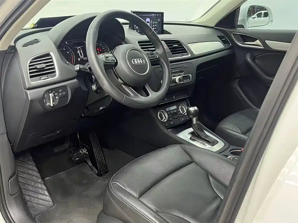 Audi Q3 Audi Q3