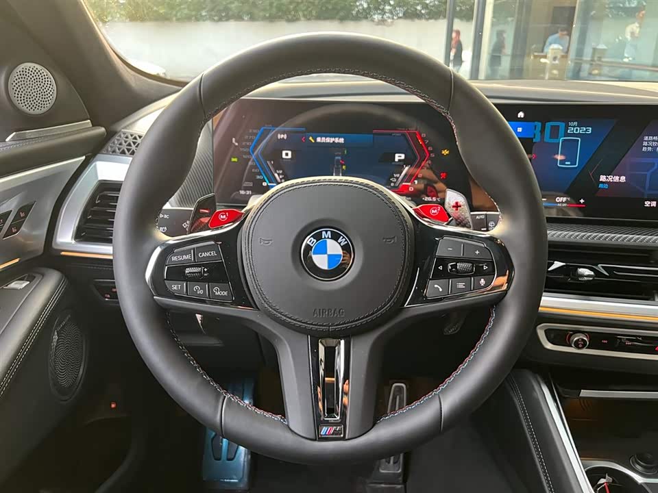 BMW XM