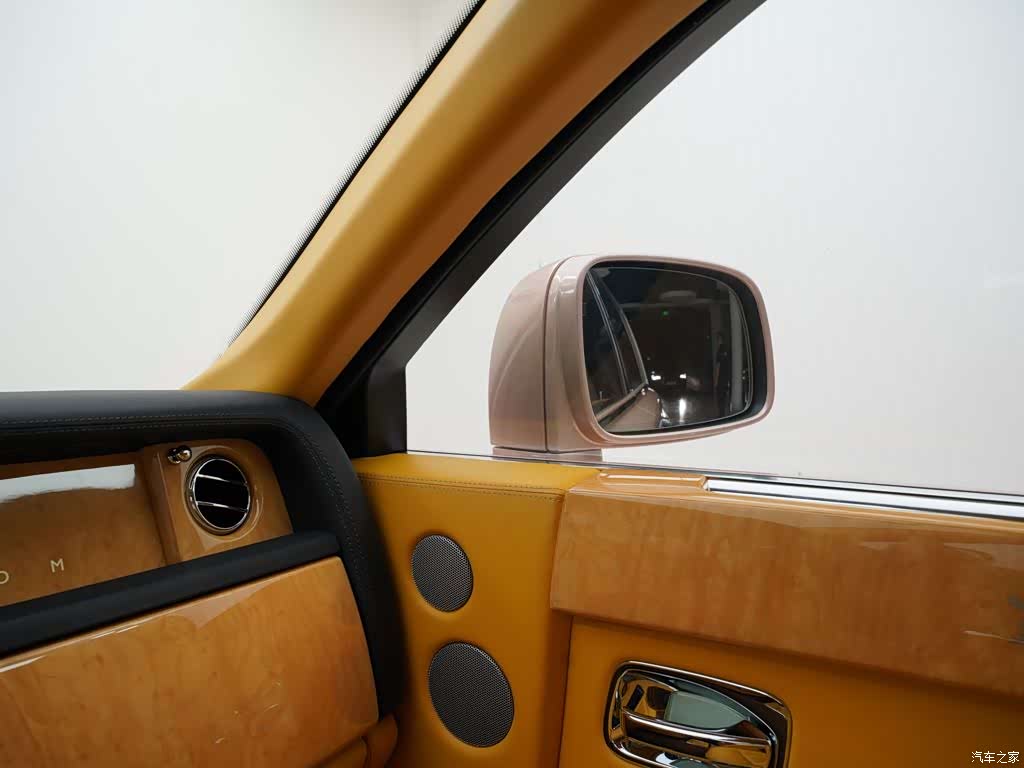 Rolls-Royce Phantom, 2014 14