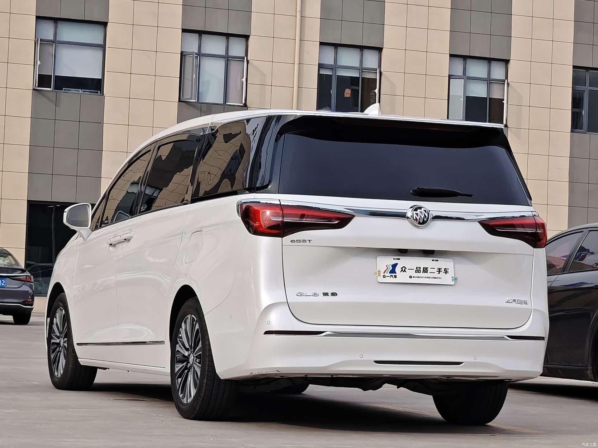 Buick GL8, 2021 все фото