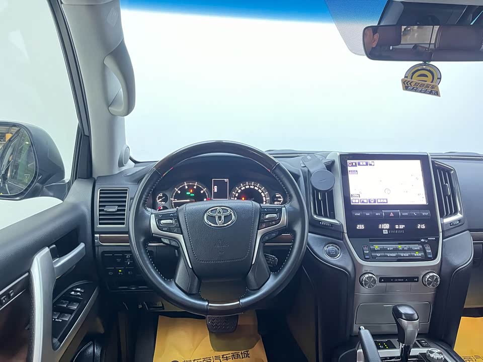 Toyota Land Cruiser Toyota Land Cruiser
