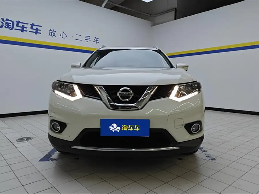 Nissan Qijun