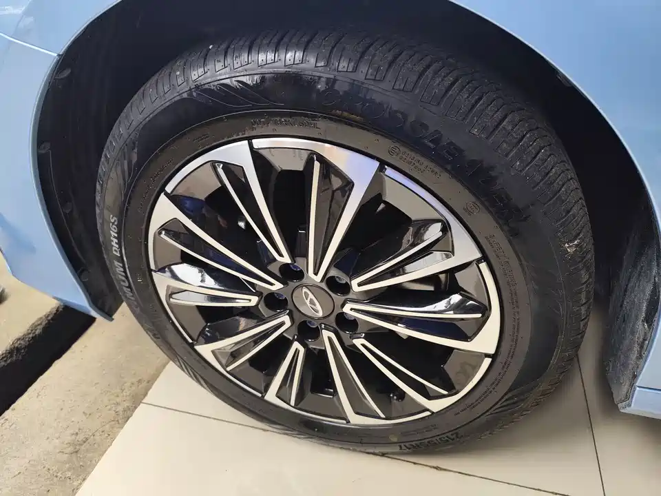 Chery Fulwin Fengyun A8