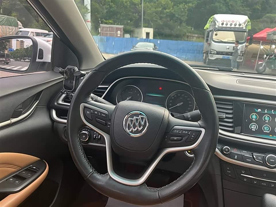 Buick Yinglang