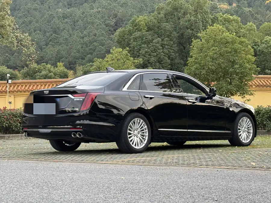 Cadidrack Cadillac CT6