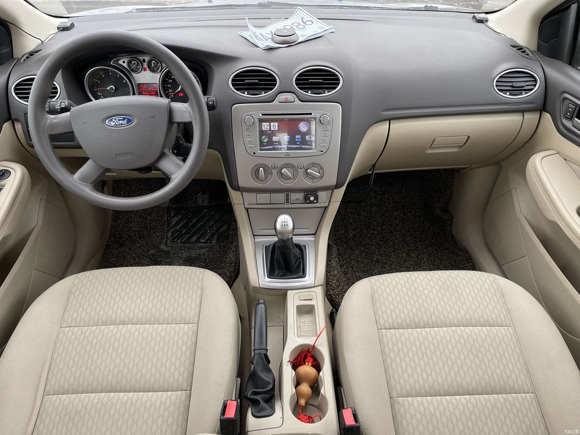 Ford Focus, 2013 все фото
