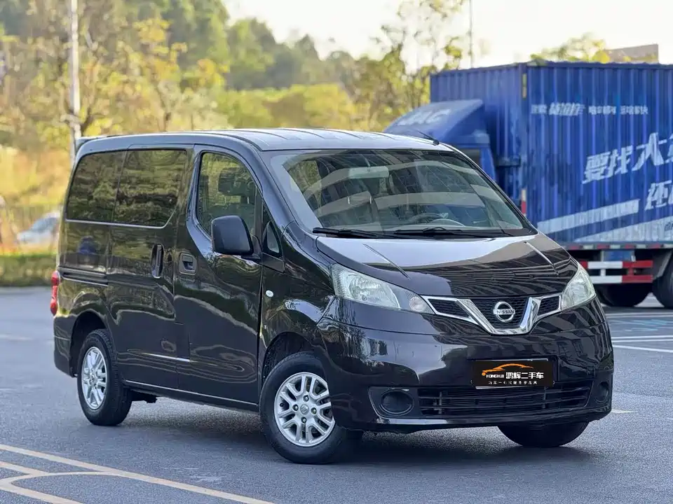 Nissan NV200 Nissan NV200
