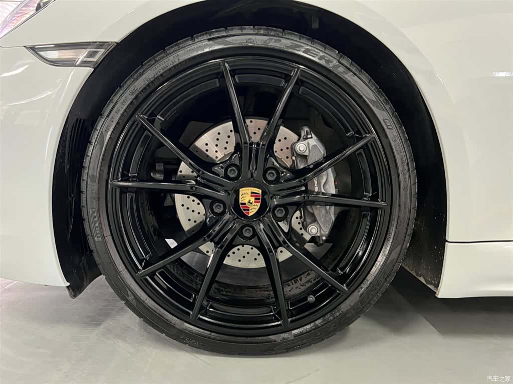 Porsche Boxster, 2020 11
