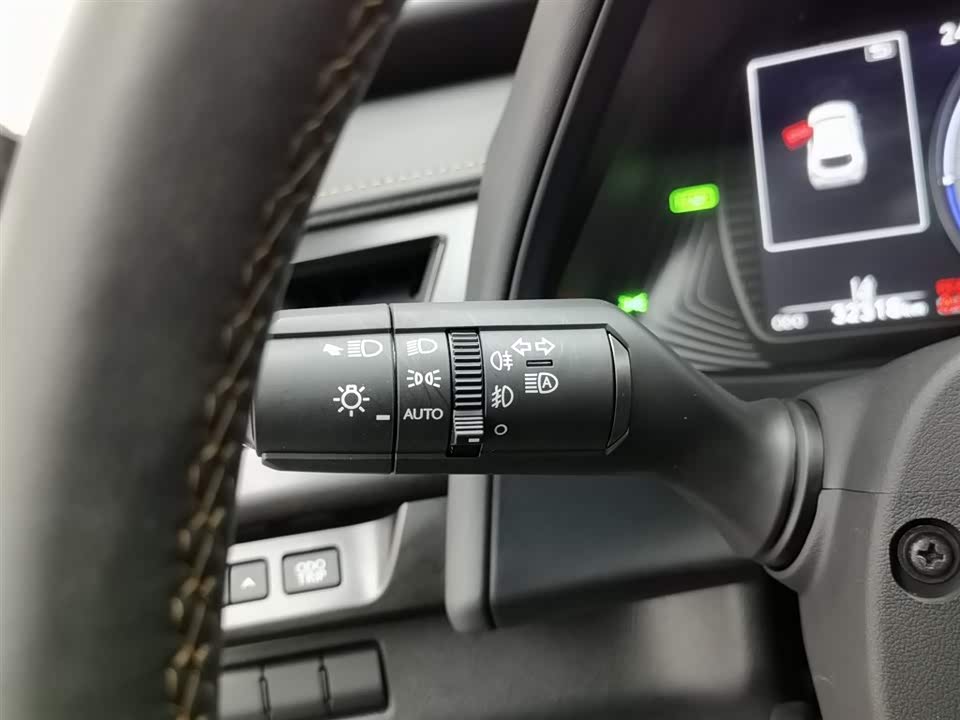 Lexus UX Lexus UX