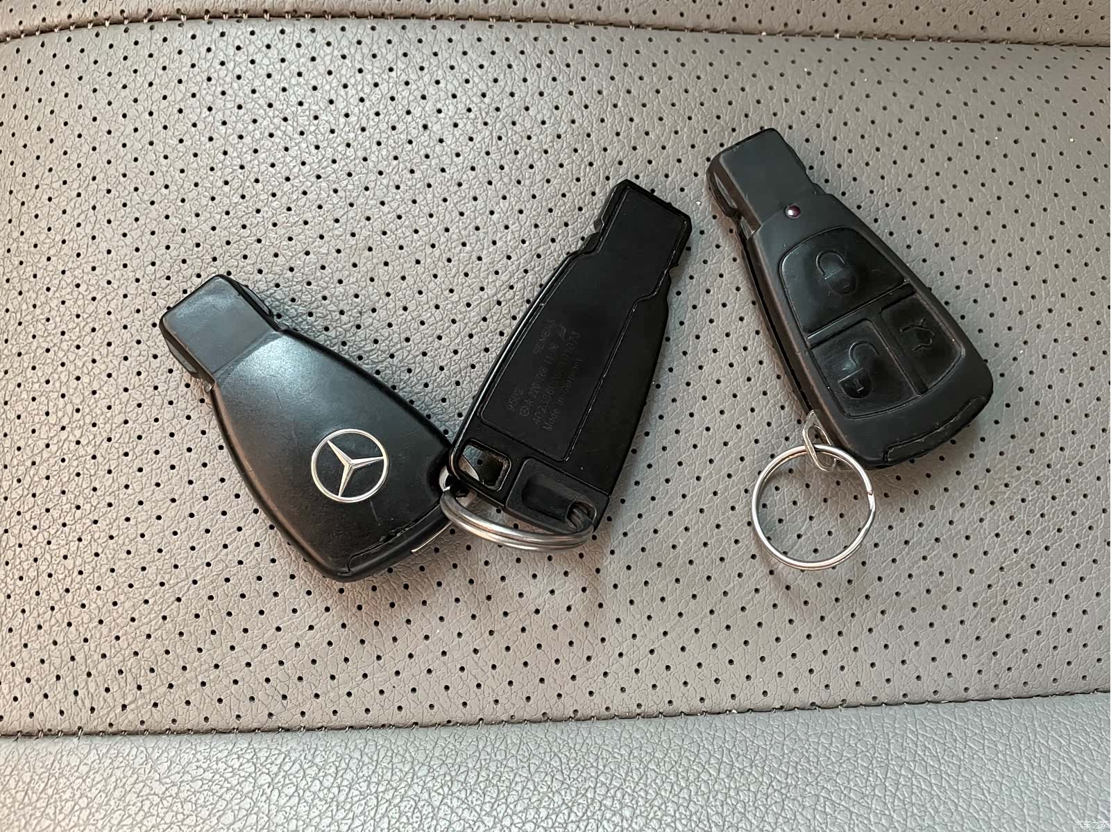 Mercedes-Benz E-Class, 1999 36