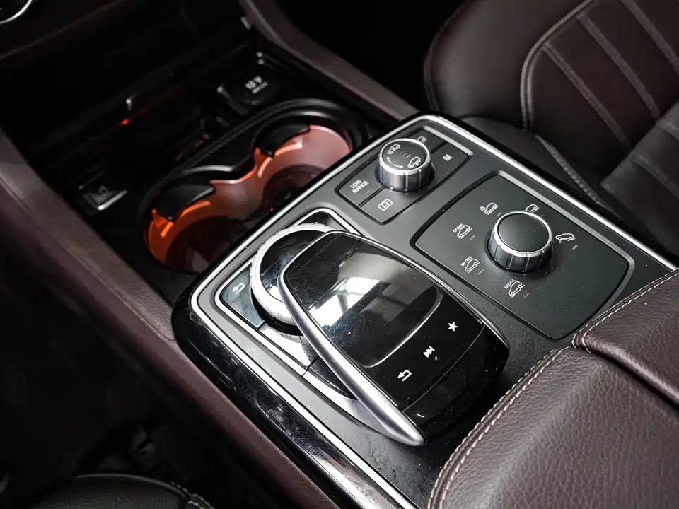 Mercedes-Benz GLS Mercedes-Benz GLS