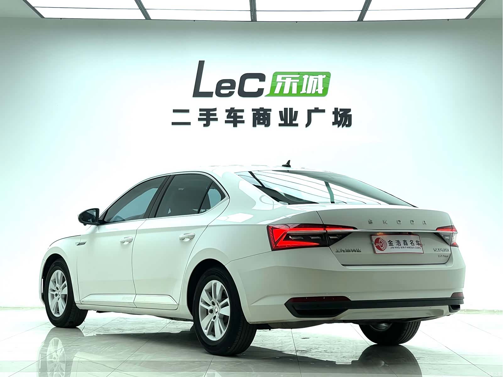 Skoda Superb, 2022 21