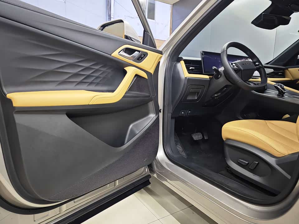 Roewe RX5 Roewe RX5