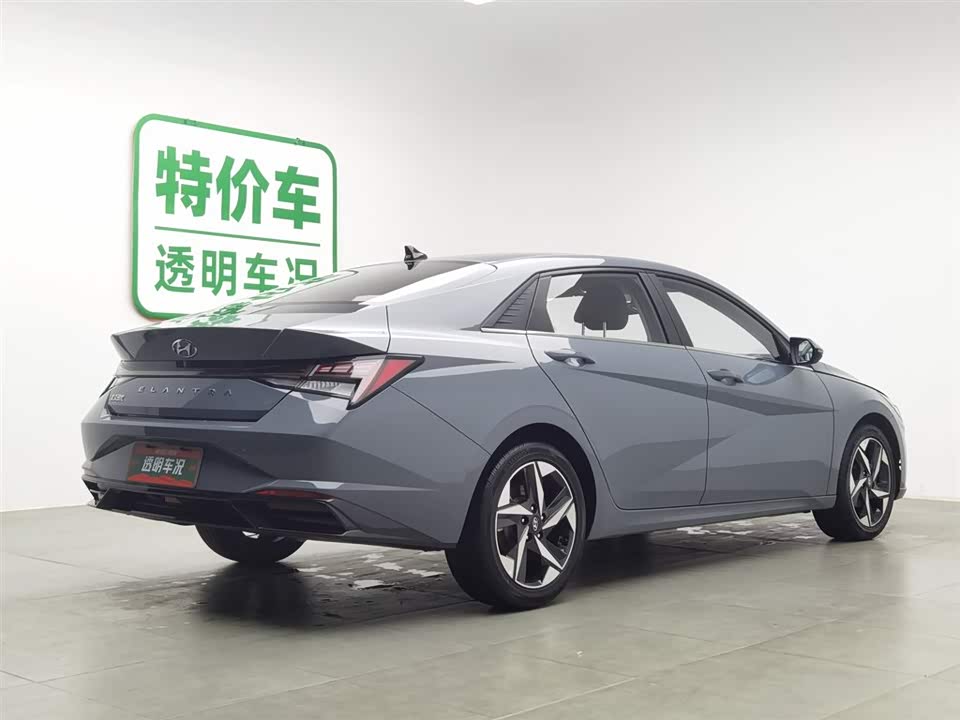 Hyundai Elantra Hyundai Elantra