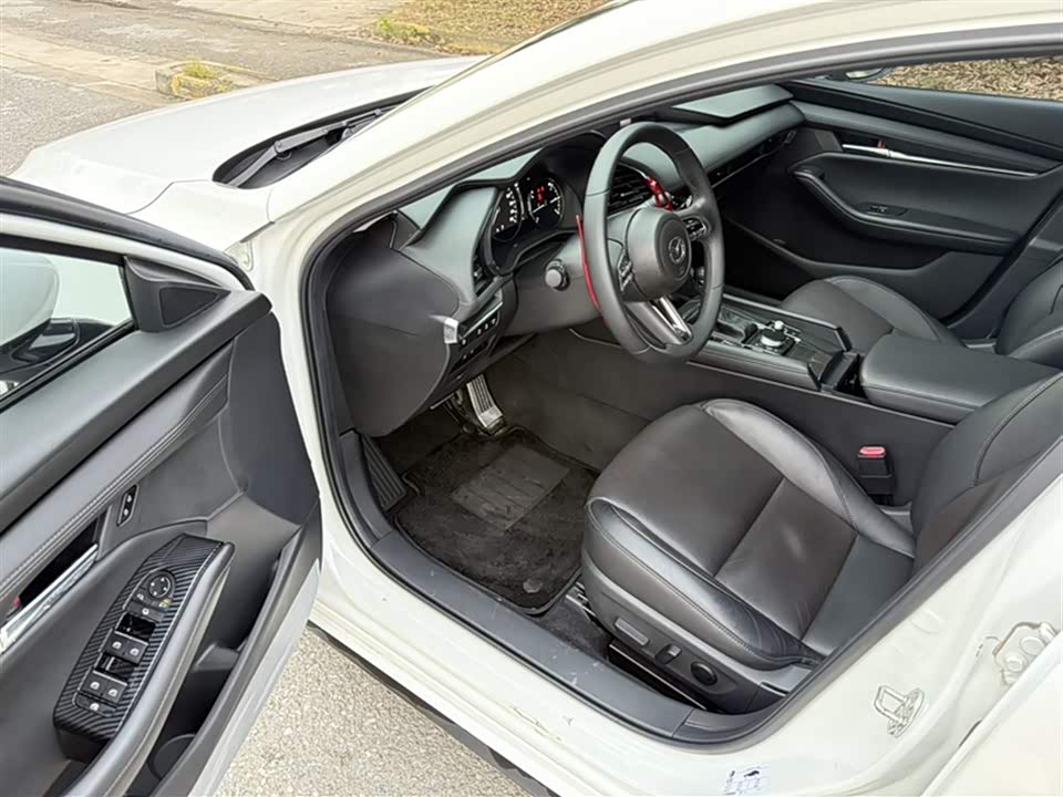 Mazda 3 Angkesaila Mazda 3 Angkesaila