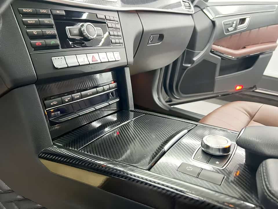 Mercedes-Benz E-class Mercedes-Benz E-class