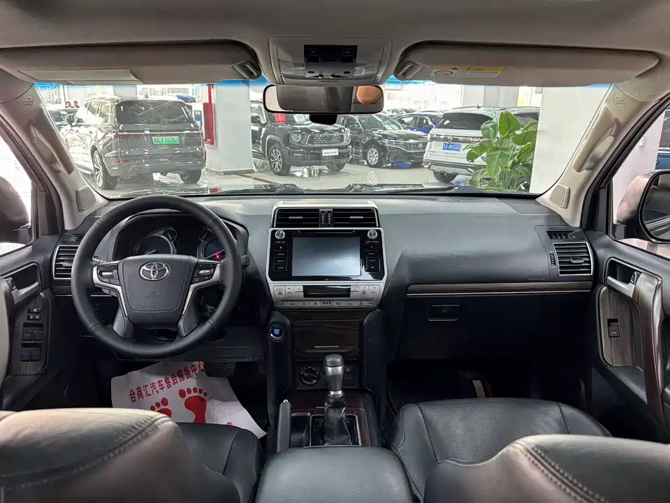 Toyota Prado
