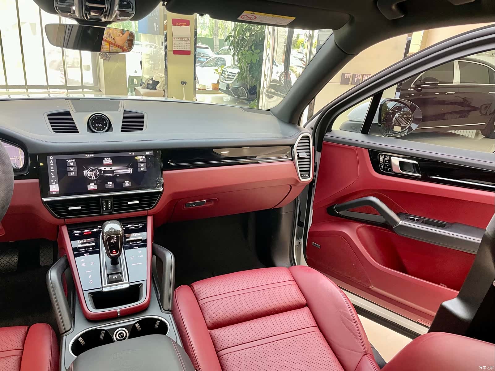 Porsche Cayenne, 2019 15
