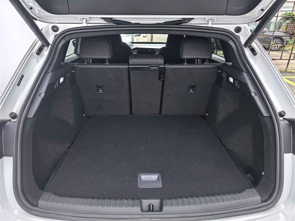 Audi Q4