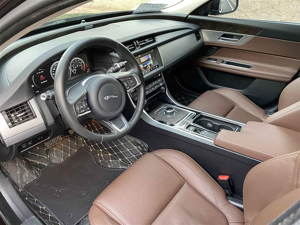 Jaguar XFL Jaguar XFL