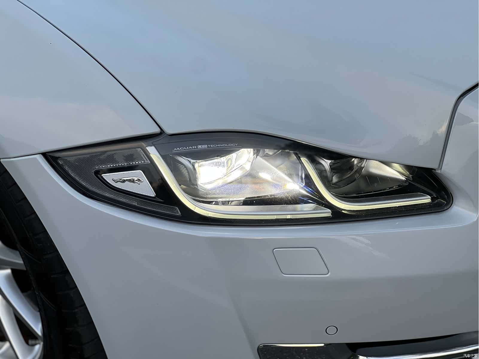 Jaguar XJ, 2016 22