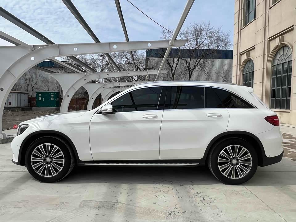 Mercedes-Benz GLC Mercedes-Benz GLC