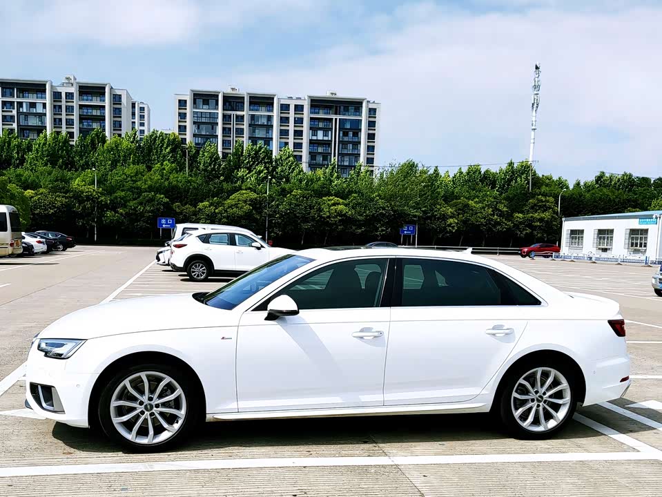 Audi A4L