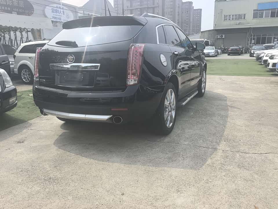 Cadillac SRX