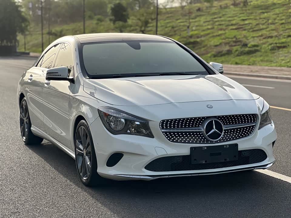 Mercedes-Benz CLA