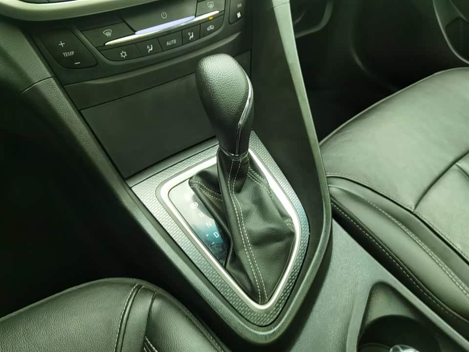 Buick Yinglang