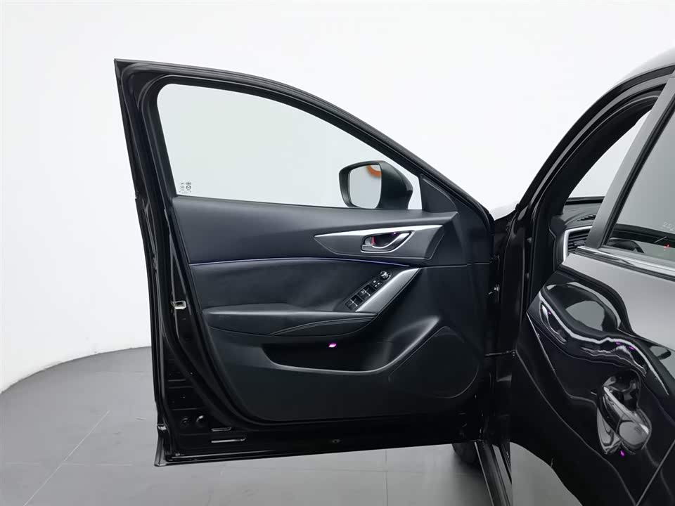 Mazda CX-4