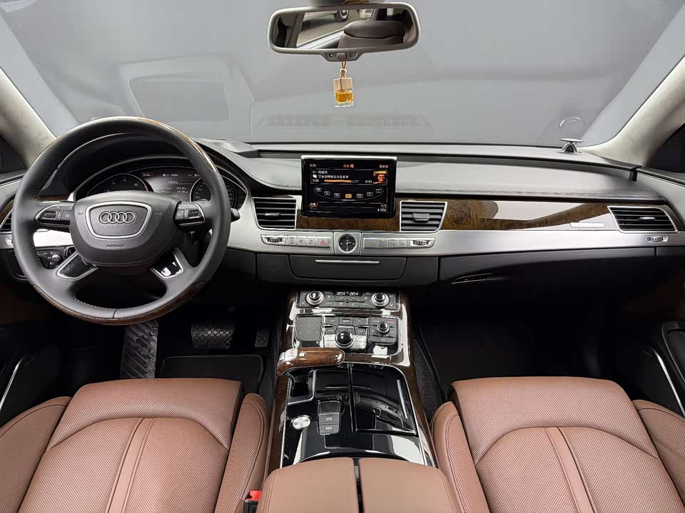 Audi A8 Audi A8