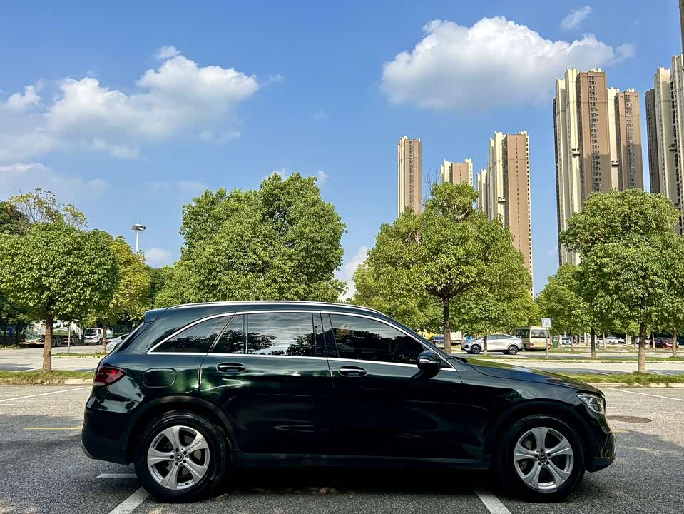 Mercedes-Benz GLC Mercedes-Benz GLC