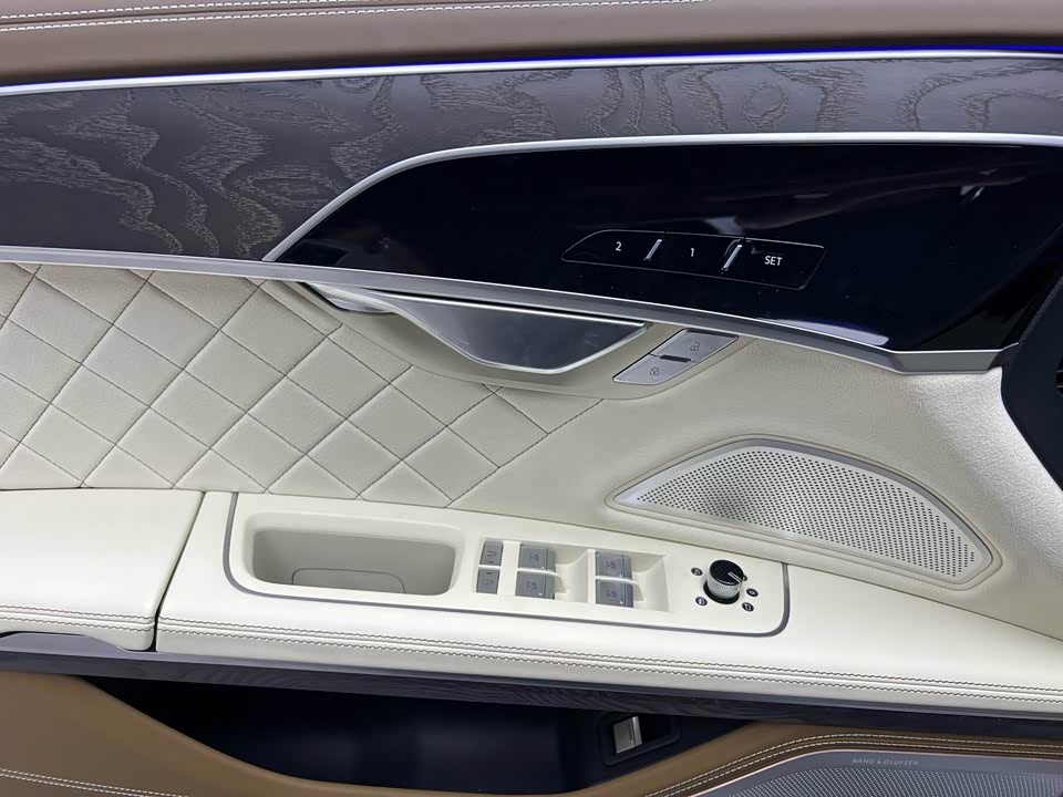Audi A8 Audi A8