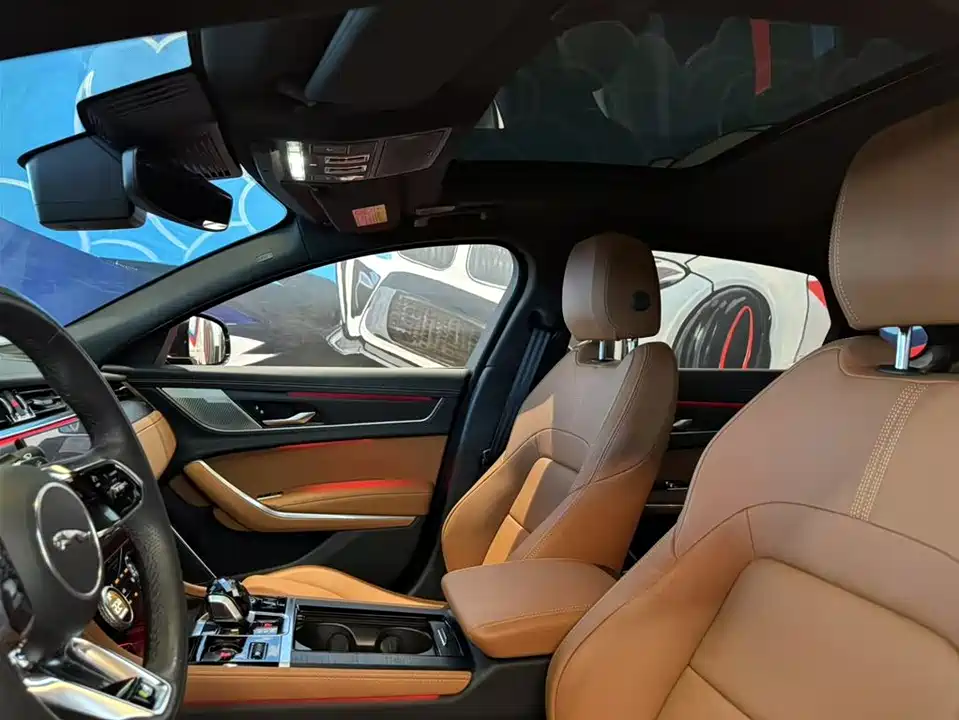 Jaguar XFL Jaguar XFL